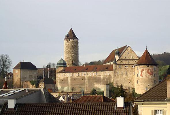 Vivez Un Conte De Fee Dans La Piece Ronde D'Une Tour Medievale Поррантрюи Экстерьер фото