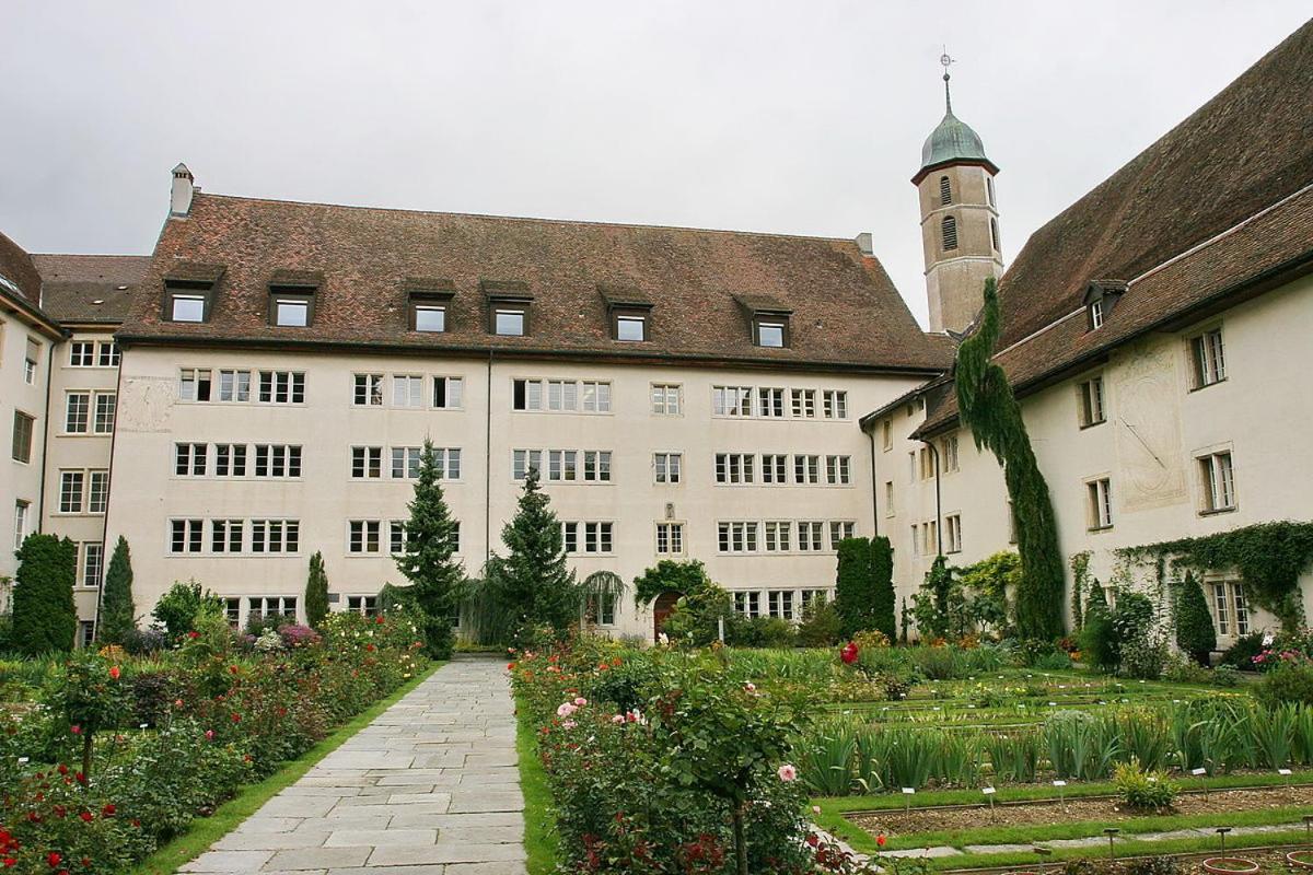 Vivez Un Conte De Fee Dans La Piece Ronde D'Une Tour Medievale Поррантрюи Экстерьер фото